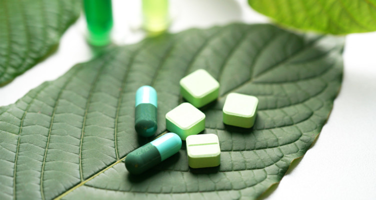 kratom vs. opioids
